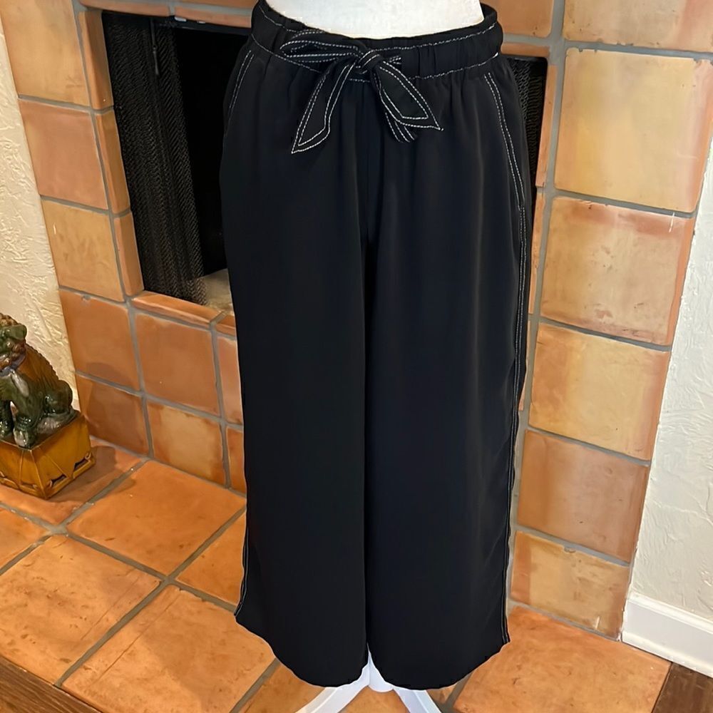 1. State Black and White Wide Leg Culotte, XS!